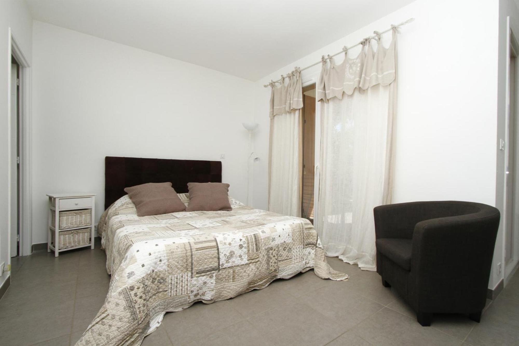 Le Mas Du Soleil Apartment