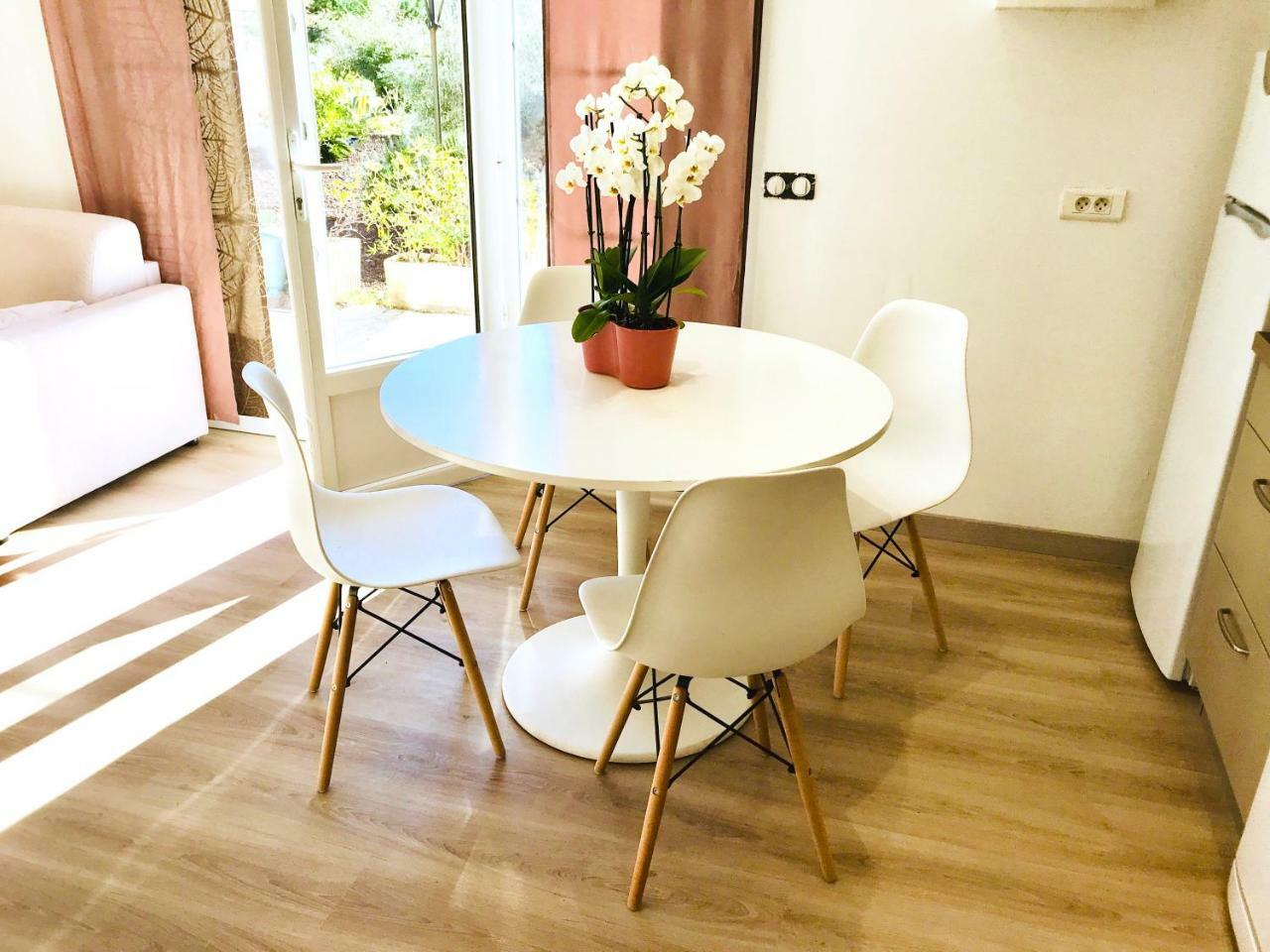 Le Mas Du Soleil Apartment